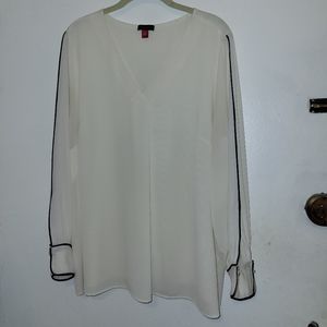 Vince Camuto Cream Blouse 1X